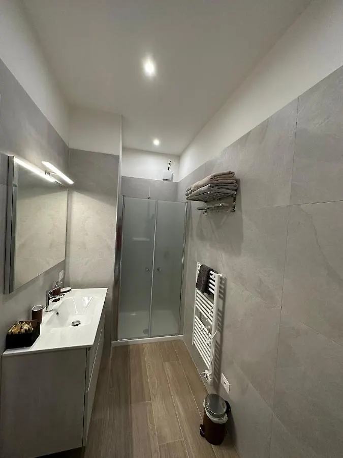 Meridian A23 Otel Reggio Emilia Konukevi